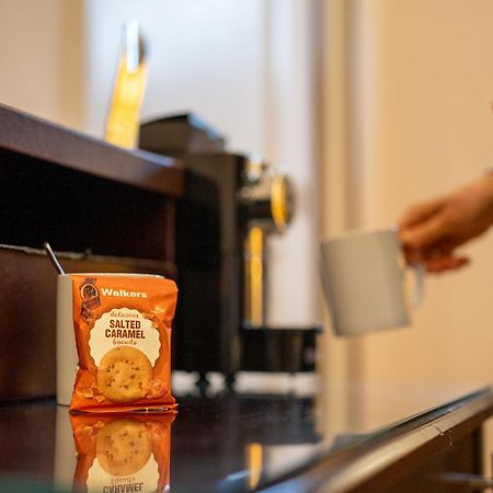 经典英国考迪酒店 切姆 外观 照片